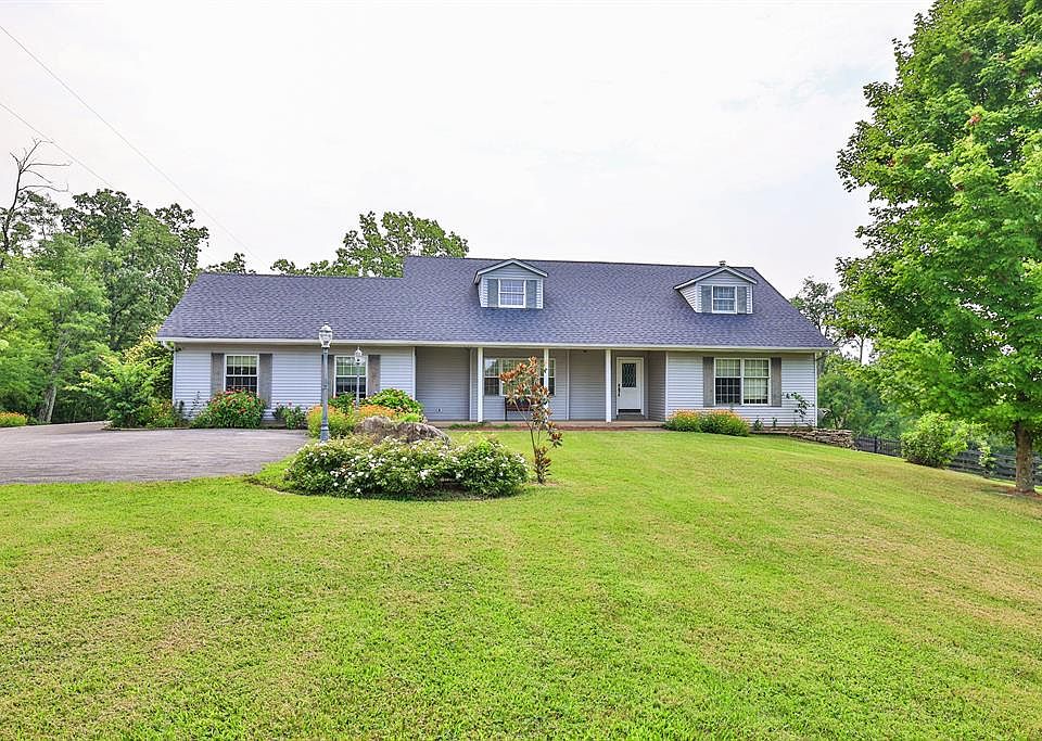 1st image of 455 Prether Ln