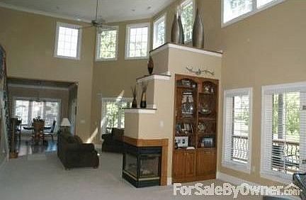 5th image of 12307 Hummingbird Way