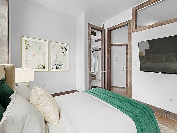 3rd image of 886 Flushing Ave APT 2R