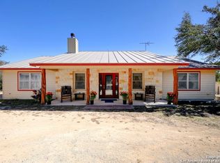 1129 Lonesome Loop, Blanco, TX 78606