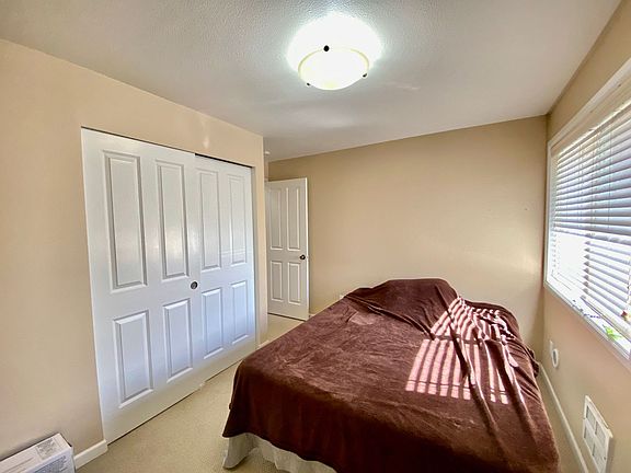 4th image of 504 142nd Ave SE APT 85
