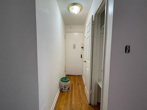 4th image of 42-17 Judge St #2B