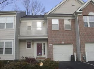 3354 Woodland Cir, Huntingdon Valley, PA 19006