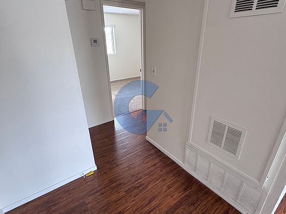 5th image of 1705 Hornblend St #C