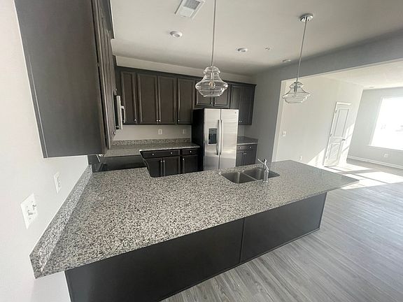 5th image of 2707 Acadia Dr #A