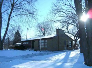 505 Kenyon Ln, Beaver Dam, WI 53916