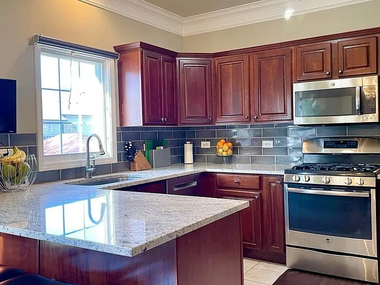 192 N Addison Ave — Photo 9