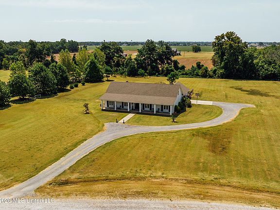 3rd image of 38 Tiser Dr
