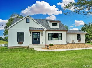 1716 Pottery Rd, Washington, MO 63090
