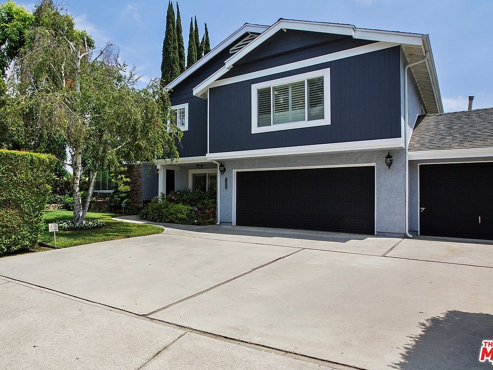 1st image of 13904 Valleyheart Dr
