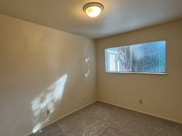 308 Annette Ave — Photo 21