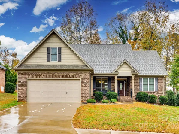 1326 Moonshadow Ln, Shelby, NC 28150