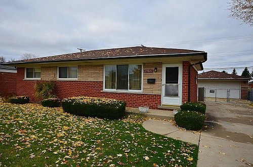 2nd image of 29843 Bradner Dr