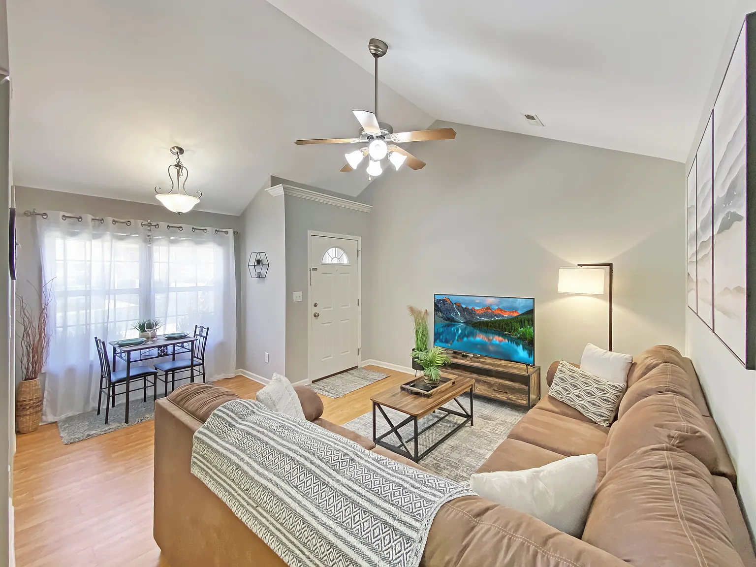 1 bed, 756 sqft, $1,425 — Photo 4
