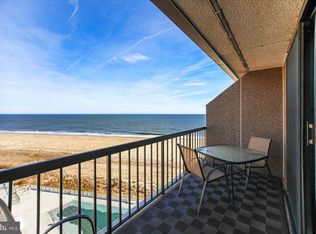 910 Island House Rd #PENTHOUSE 10, Bethany Beach, DE 19930