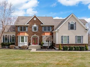 158 Country Club Rd, Hopewell Junction, NY 12533