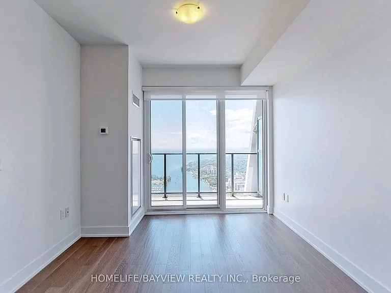 30 Shore Breeze Dr #3220 — Photo 9