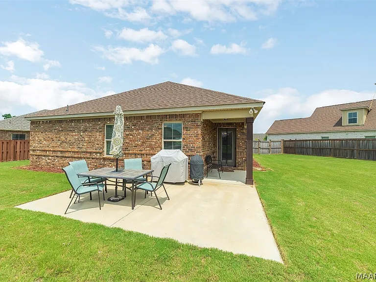 8115 Faith Ct — Photo 38