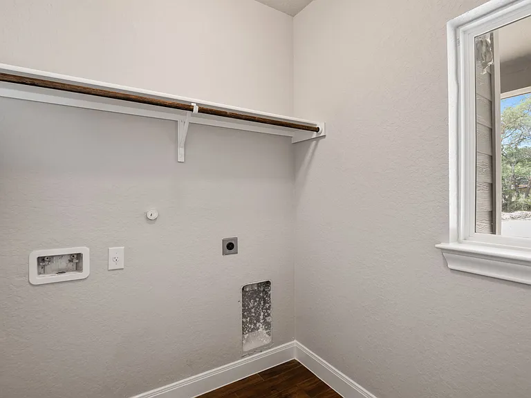 446 Weatherby Dr #B — Photo 22