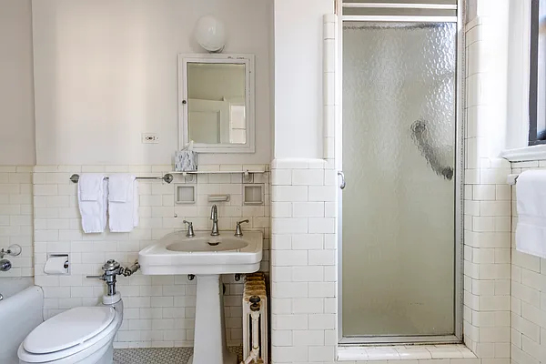 Sold by Compass | media 10