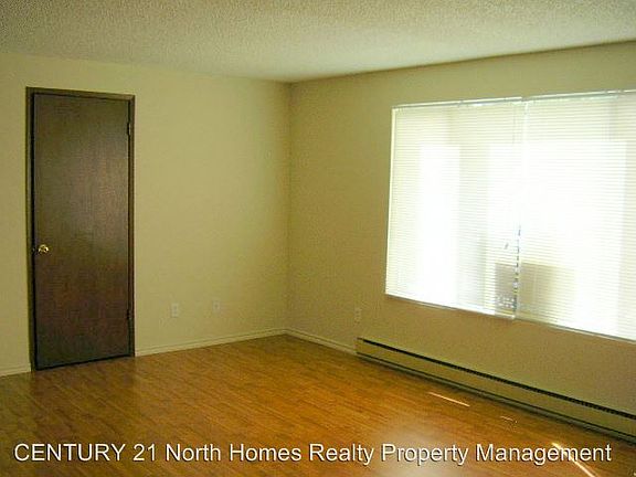 5th image of 3432 Hoyt Ave APT 2