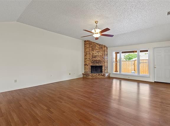 5th image of 229 Stillmeadow Dr