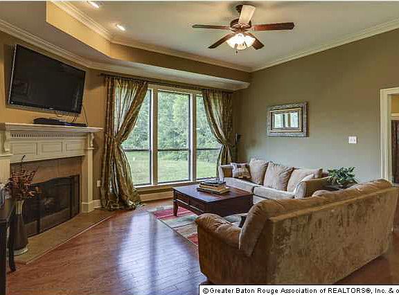 3rd image of 12291 Dutchtown Villa Dr