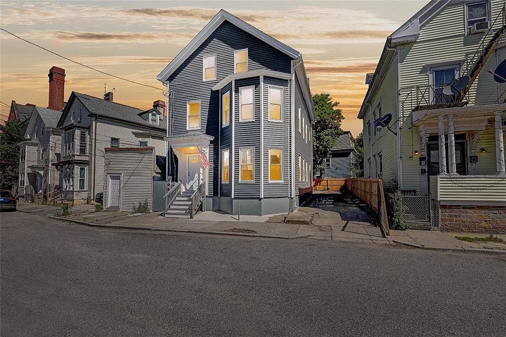 79 Wendell St, Providence, RI 02907 Zillow