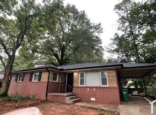 1762 Santa Cruz Dr, Decatur, GA 30032