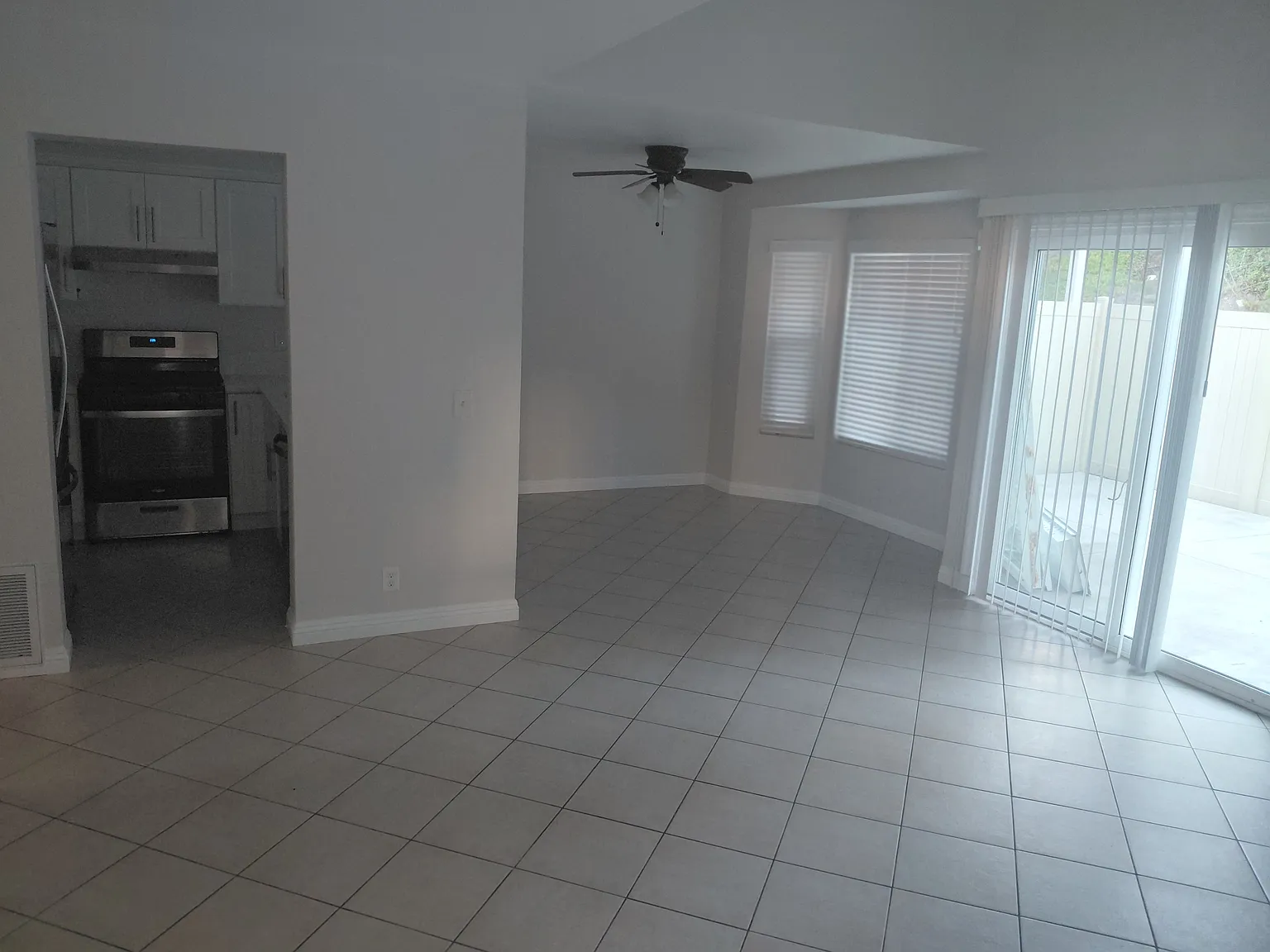 1617 Manzana Way - 1 — Photo 2