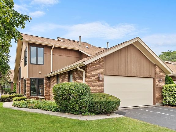 2nd image of 1158 Baythorne Dr #112
