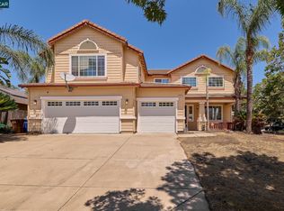 401 Pinenut St, Oakley, CA 94561