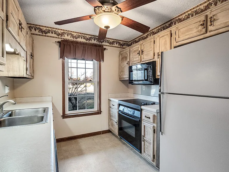 509 Shelton Rd — Photo 23