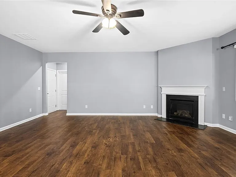 407 Aviary Ln — Photo 18