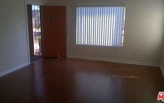 4th image of 3851 W 59th St