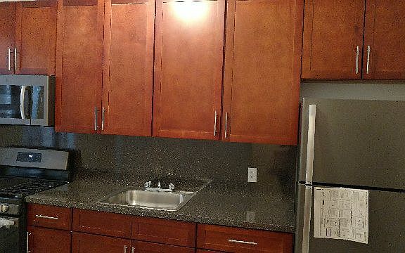 5th image of 8346 118th St APT 2H