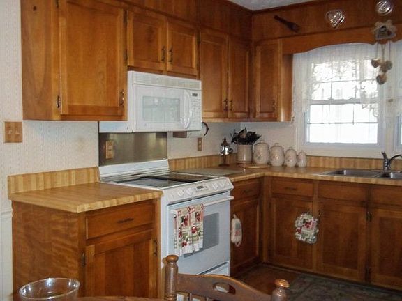 5th image of 3338 Victoria Dr NW