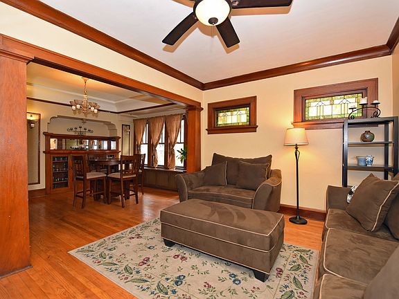 Living room & dining room