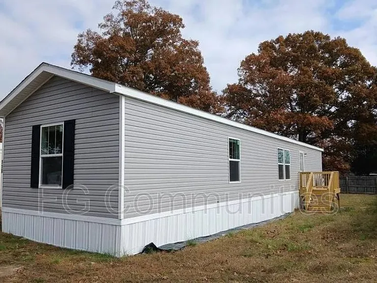 119 Bobbys Loop — Photo 1