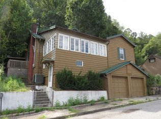 132 Templeton St, Appalachia, VA 24216