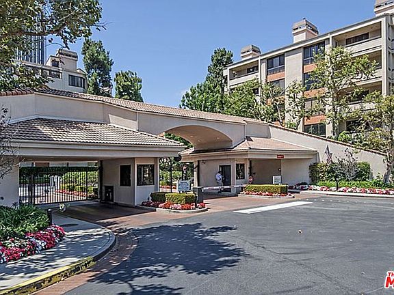 2nd image of 2112 Century Park Ln Unit 118