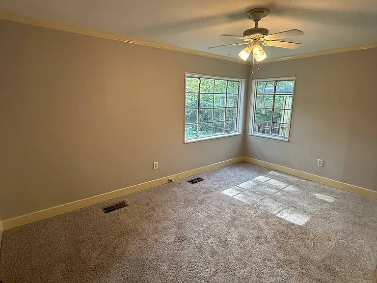 3242 Rosemary Ave — Photo 13