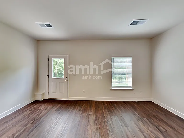 301 Pecan Dr — Photo 30