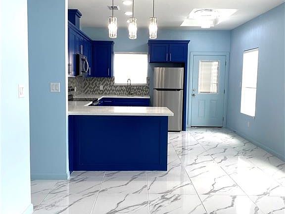 2nd image of 1001 N Blair Ave #1