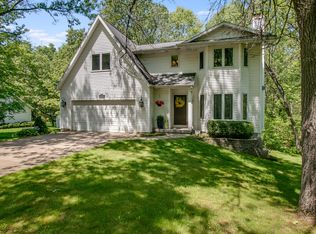 4987 Brookestone Dr NE, Rockford, MI 49341