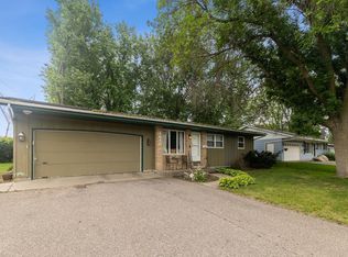 1640 6th Ave W, Shakopee, MN 55379