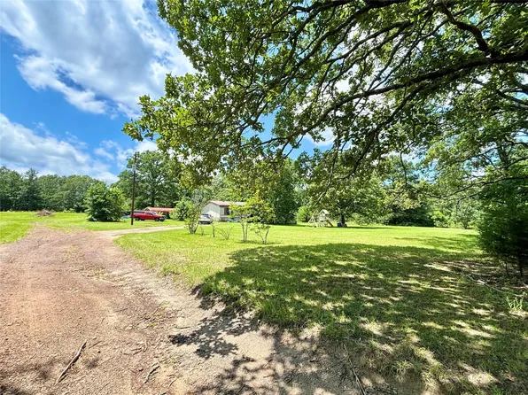 5982 Doe Trl, Gilmer, TX 75645