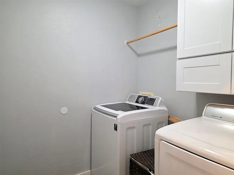 4017 Kerley Ct — Photo 10