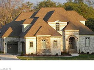 7606 Braelands Dr, Summerfield, NC 27358