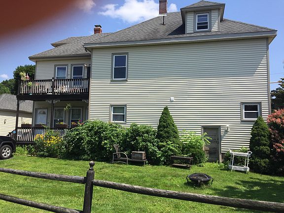3rd image of 252 Groveland St